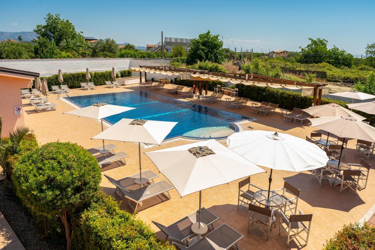 Il Giardino Country Holiday With Pool Taormina Buitenkant foto