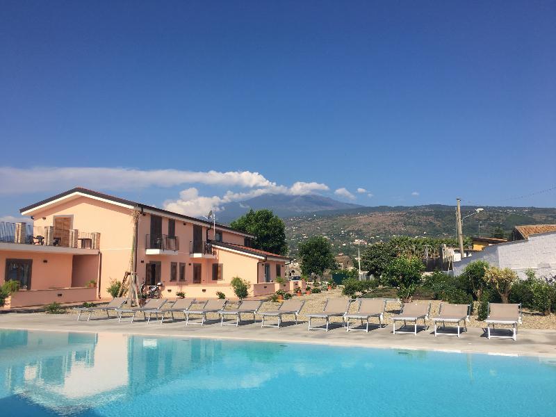 Il Giardino Country Holiday With Pool Taormina Buitenkant foto
